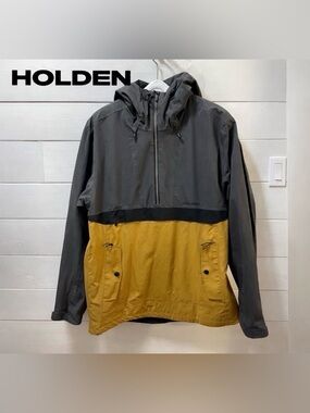 HOLDEN Two-Tone Hooded Jacket - Size L - NWOT